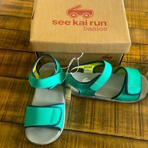 NEW Boys Sandals size 11 see kai run